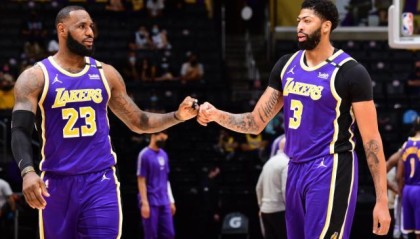 九游官网-湖人注定要打附加赛？爵士和太阳招谁惹谁了...